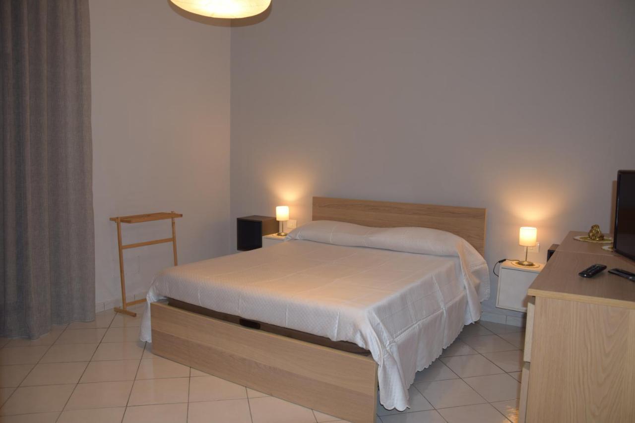 Bed & Breakfast Diana E Atteone *